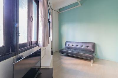 بانی بورو هاستل