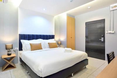 کستل بلک بانکوک