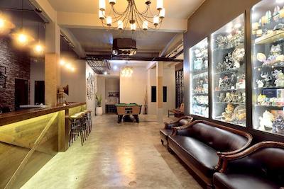 کستل بلک بانکوک