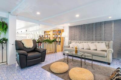 وایت ایوری بد برکفست