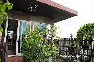 زن روم سوکهمویت 71