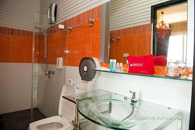 زن روم سوکهمویت 71