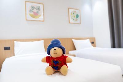 کیوبیک بنگنا هتل