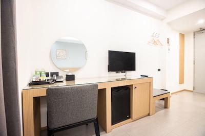 کیوبیک بنگنا هتل