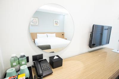 کیوبیک بنگنا هتل