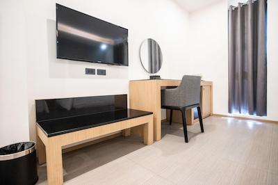 کیوبیک بنگنا هتل