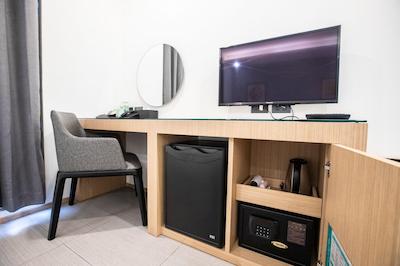 کیوبیک بنگنا هتل