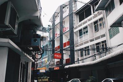 هنری اس هتل گسترو پاب