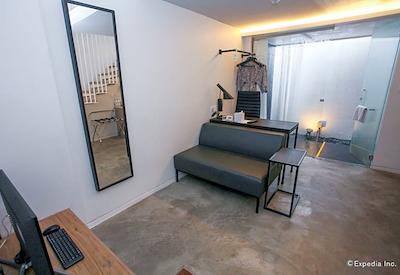 لوید اس اسن