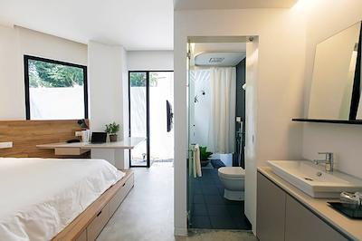 لوید اس اسن