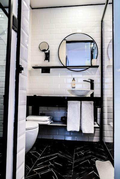 وستیست هتل اسپا