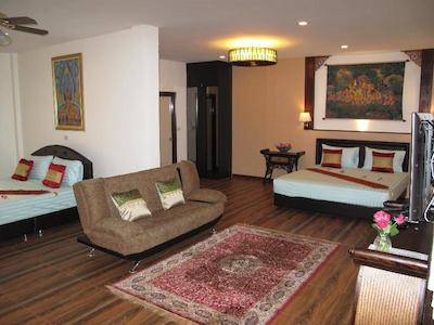 کیوجی ریسورت