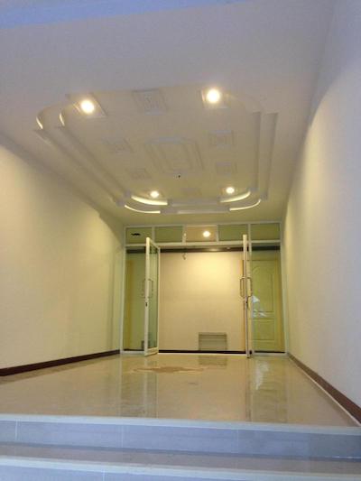 بی بی پلیس سوارنابومی ایرپورت