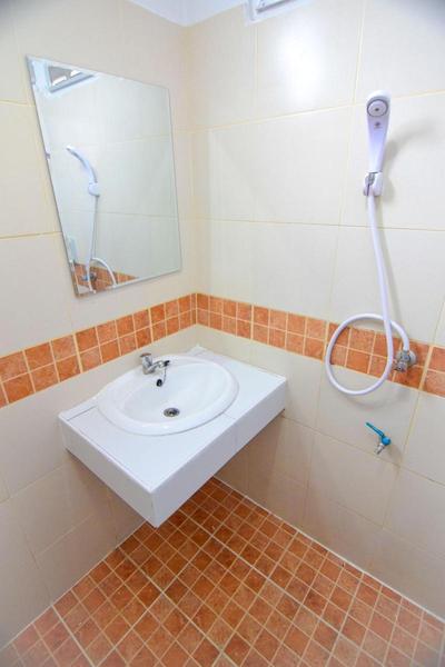 بی بی پلیس سوارنابومی ایرپورت