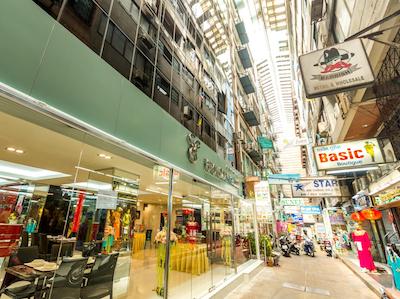 یورو لاکچری پویلیون پراتونام