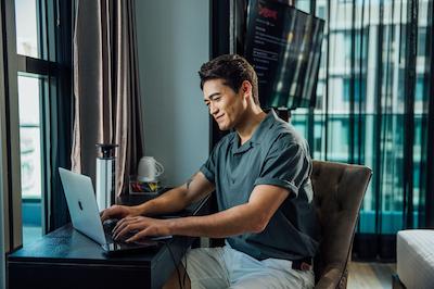 فرست پراید هتل