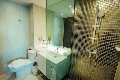 فرست پراید هتل