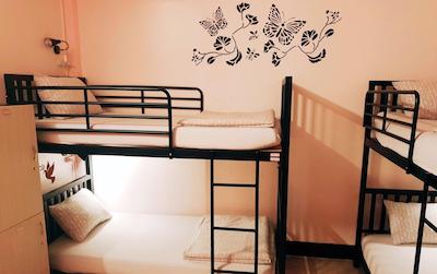 بان نمپچ هاستل