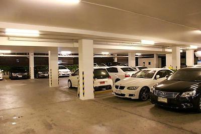 د آتریوم راچادا 13