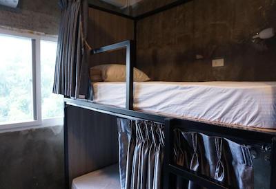 بورد گیم هاستل