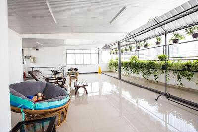 کیوبیک بانکوک هاستل