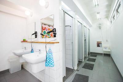 کیوبیک بانکوک هاستل