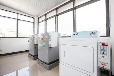 کیوبیک بانکوک هاستل