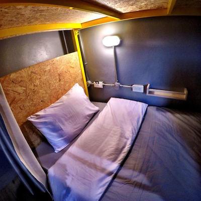 کیوبیک بانکوک هاستل