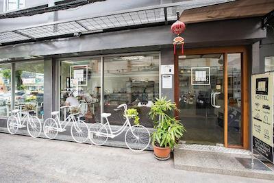 کیوبیک بانکوک هاستل