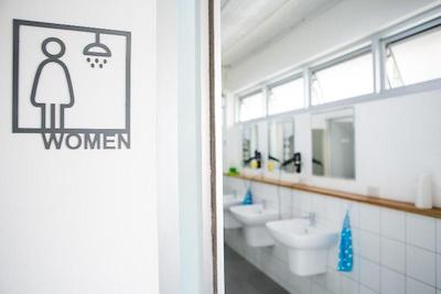 کیوبیک بانکوک هاستل