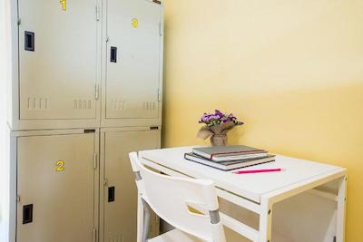 کیوبیک بانکوک هاستل