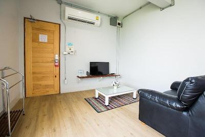 کیوبیک بانکوک هاستل