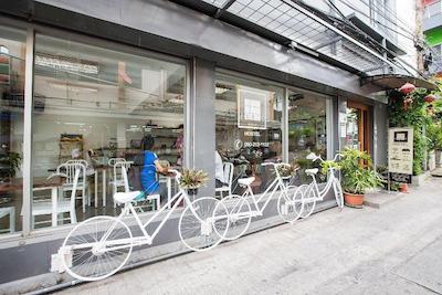 کیوبیک بانکوک هاستل