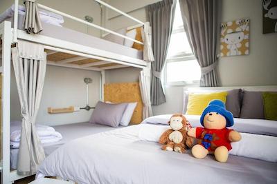 کیوبیک بانکوک هاستل