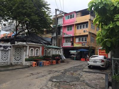 فیل گود بانکوک هاستل