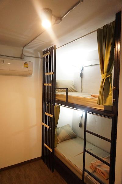 فیل گود بانکوک هاستل