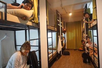 فیل گود بانکوک هاستل