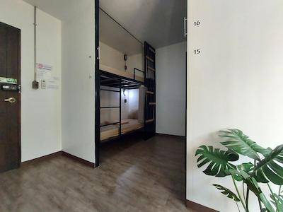 فیل گود بانکوک هاستل