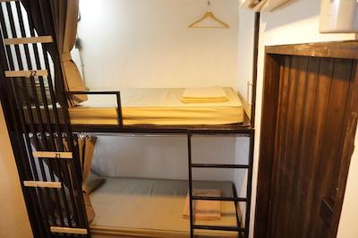 فیل گود بانکوک هاستل