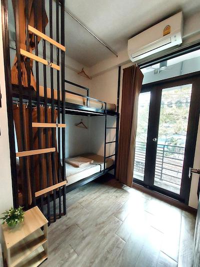 فیل گود بانکوک هاستل