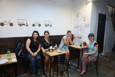 فیل گود بانکوک هاستل