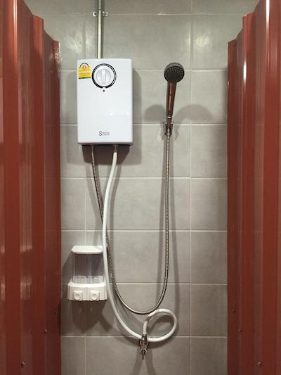 فیل گود بانکوک هاستل