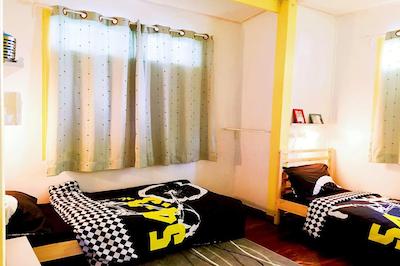 هاش هاش کابینر هاستل