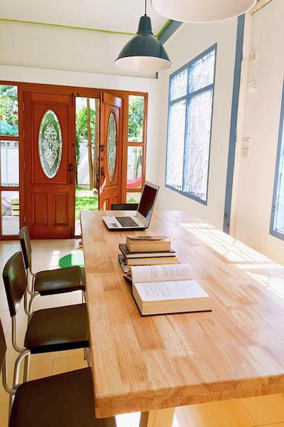 هاش هاش کابینر هاستل