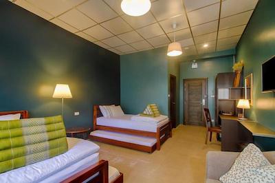 هوم هاستل کوکینگ کلاب