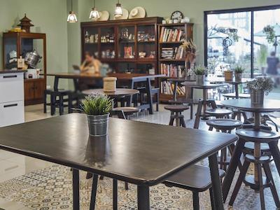 هوم هاستل کوکینگ کلاب