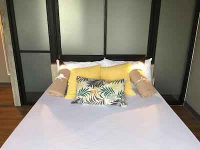 کلودی هاستل