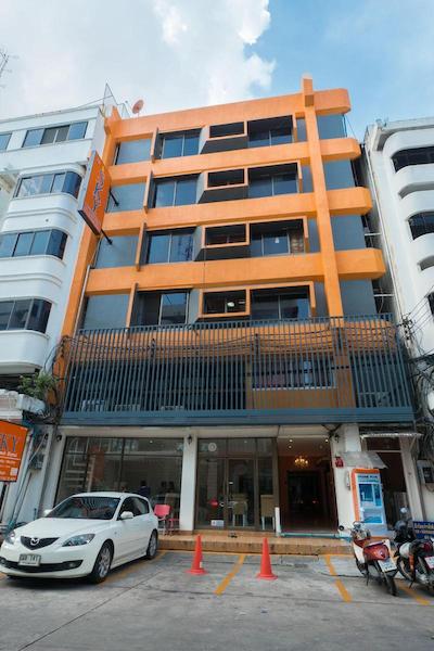 دیی اسکای سوکهمویت اکامای