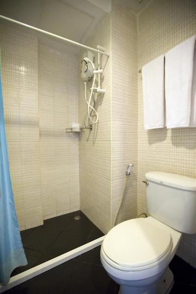 لمفو تری هاوس بوتیک هتل