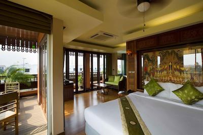 لمفو تری هاوس بوتیک هتل